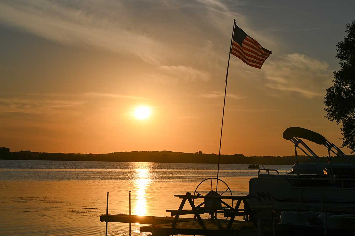 Lake Sun Set